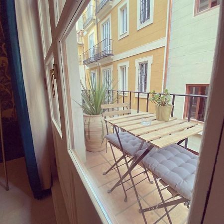 Mediterranean Flats Plaza Redonda Валенсия Екстериор снимка