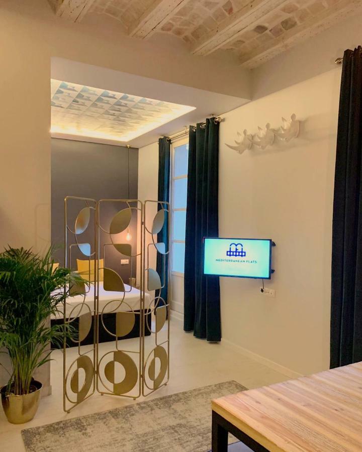 Mediterranean Flats Plaza Redonda Валенсия Екстериор снимка