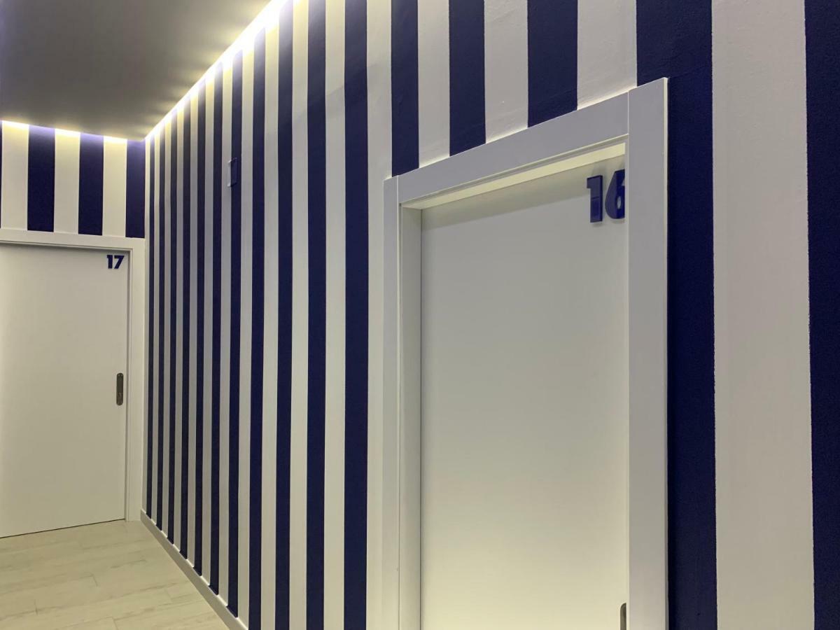 Mediterranean Flats Plaza Redonda Валенсия Екстериор снимка