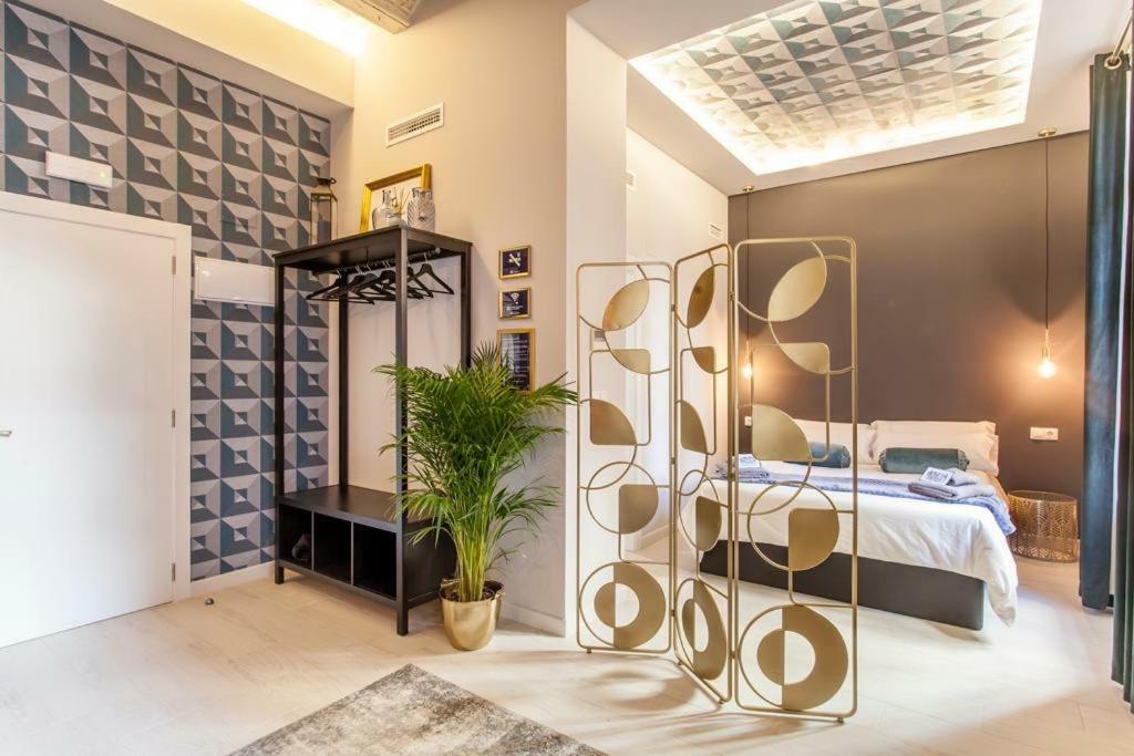 Mediterranean Flats Plaza Redonda Валенсия Екстериор снимка