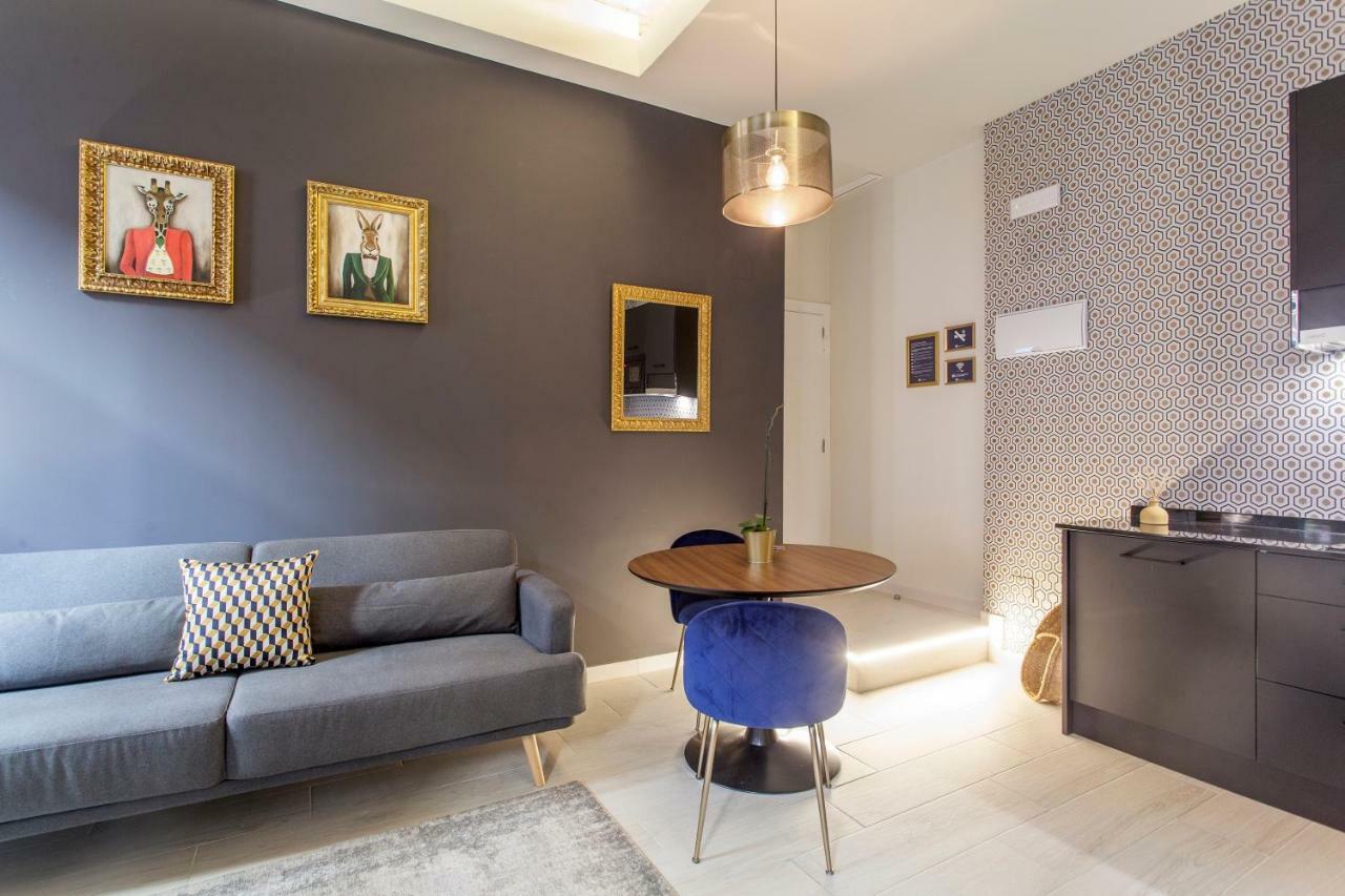 Mediterranean Flats Plaza Redonda Валенсия Екстериор снимка